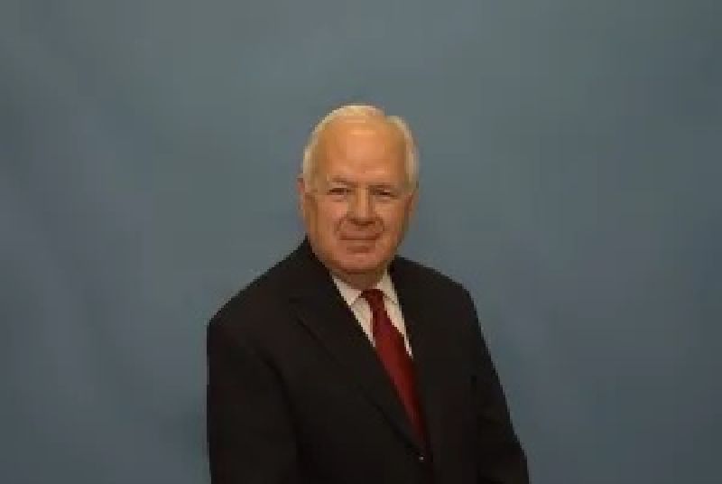 photos/don richards bio.jpg